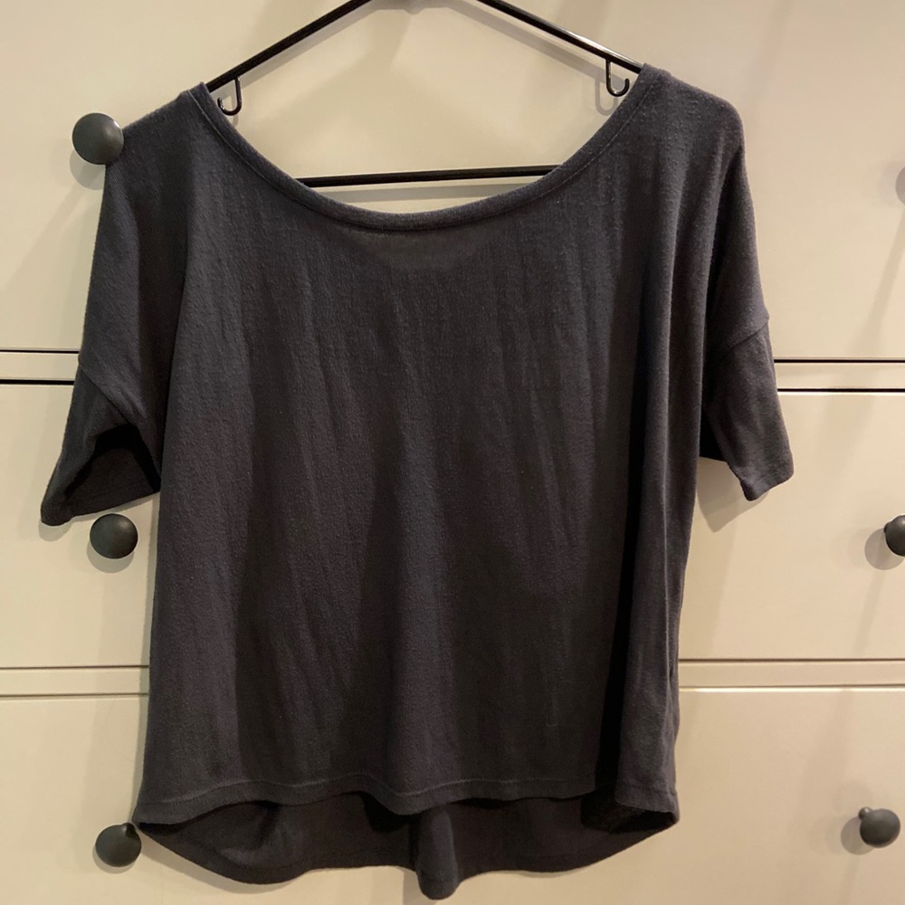 Loose top with open back